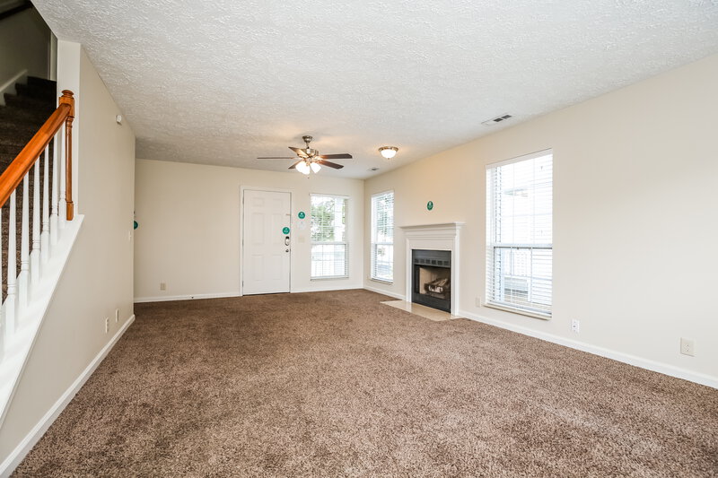 3,560/Mo, 3508 Glenfalls Dr Hermitage, TN 37076 Living Room View 2