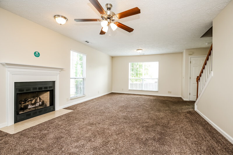 3,560/Mo, 3508 Glenfalls Dr Hermitage, TN 37076 Living Room View 3