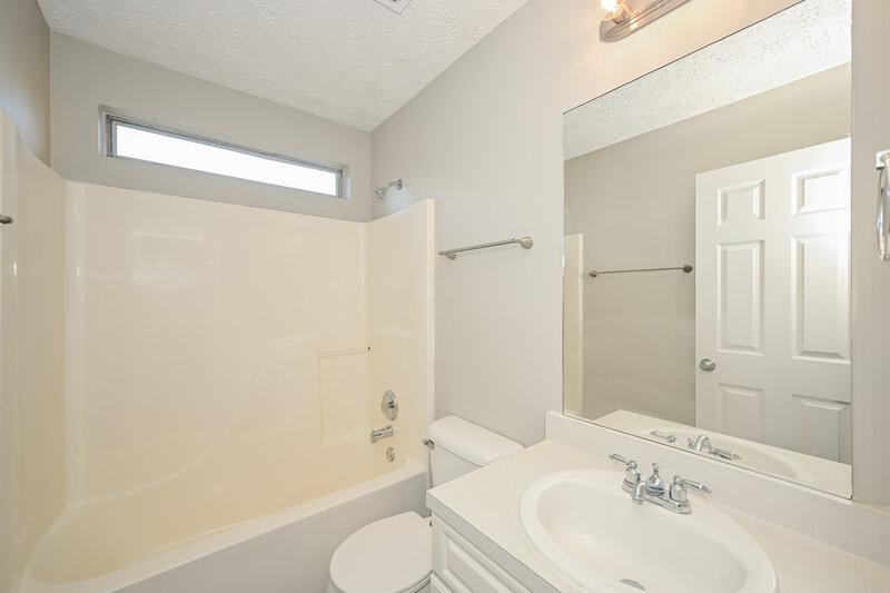 2,390/Mo, 3508 Glenfalls Dr Hermitage, TN 37076 Bathroom View