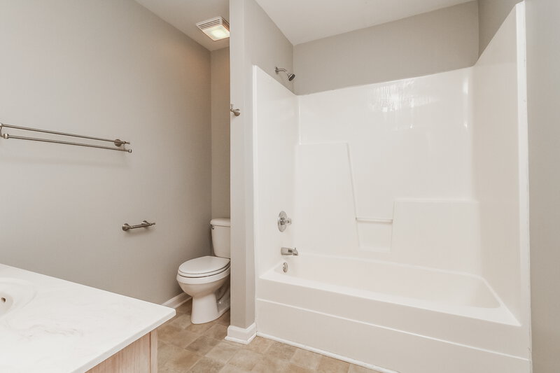 2,435/Mo, 3645 Rutherford Dr Spring Hill, TN 37174 Master Bathroom View