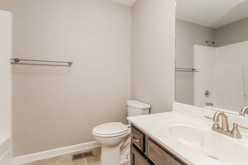 2,435/Mo, 3645 Rutherford Dr Spring Hill, TN 37174 Bathroom View