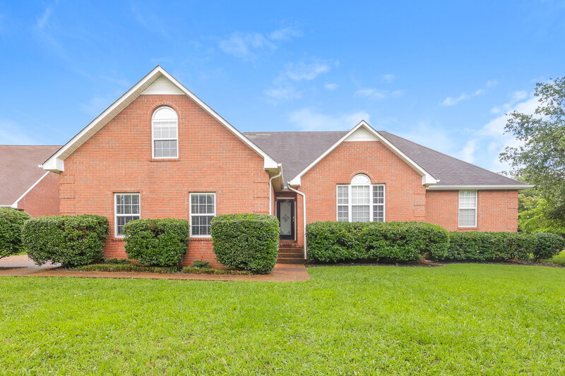 2,135/Mo, 2607 Kelly Close Murfreesboro, TN 37130 External View