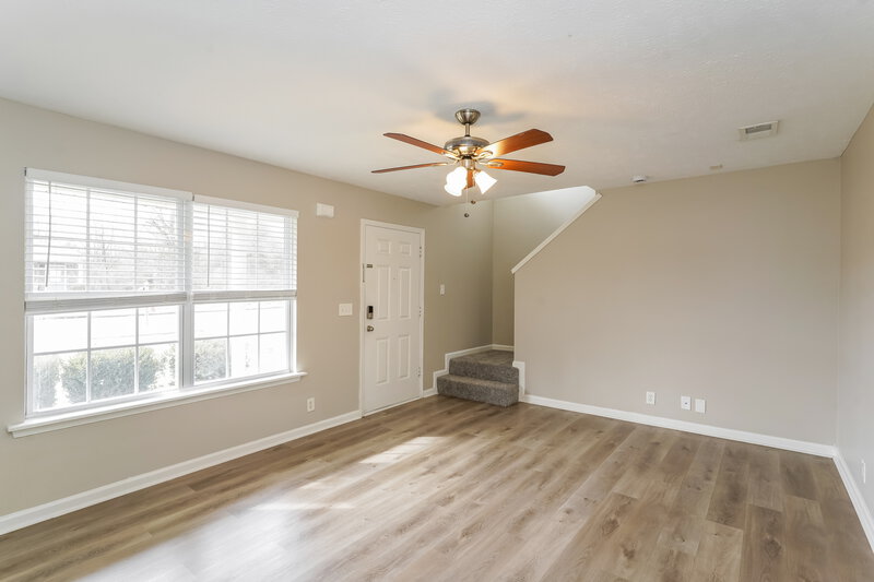 1,985/Mo, 1081 Lakewalk Dr Antioch, TN 37013 Living Room View