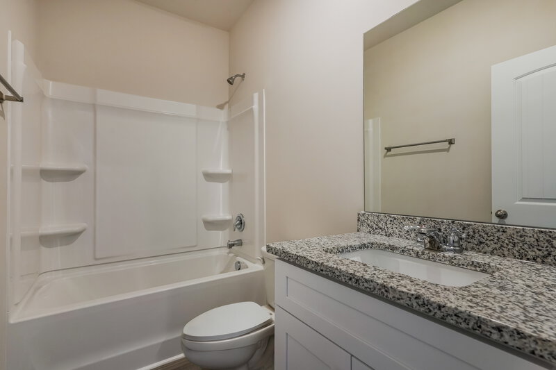 2,245/Mo, 3451 Quintana Dr Murfreesboro, TN 37127 Bathroom View