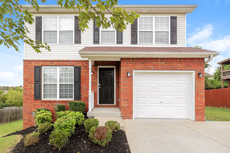 1,790/Mo, 1424 E Nir Shreibman Blvd La Vergne, TN 37086 External View