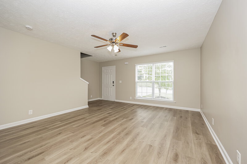 1,790/Mo, 1424 E Nir Shreibman Blvd La Vergne, TN 37086 Misc View 2