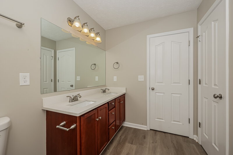 1,790/Mo, 1424 E Nir Shreibman Blvd La Vergne, TN 37086 Misc View 8