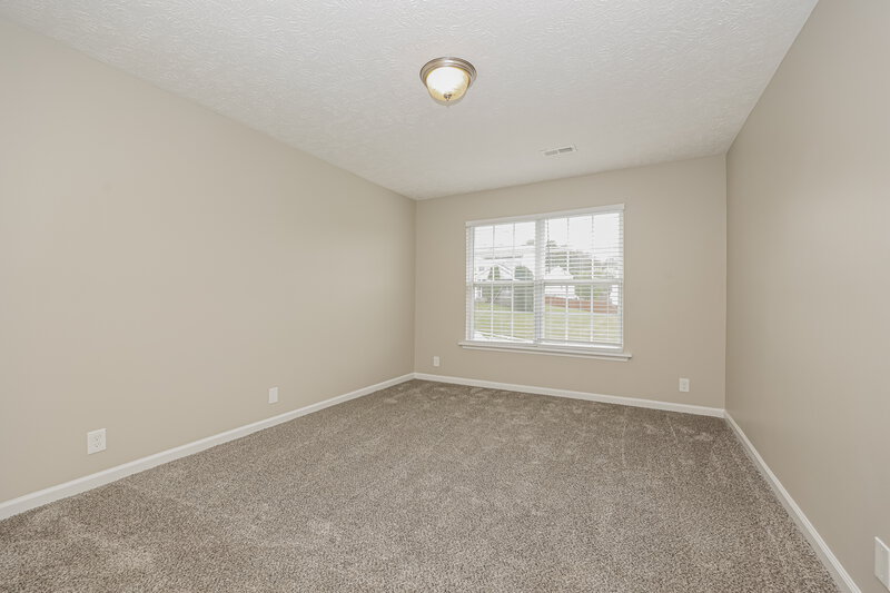 1,790/Mo, 1424 E Nir Shreibman Blvd La Vergne, TN 37086 Misc View 11