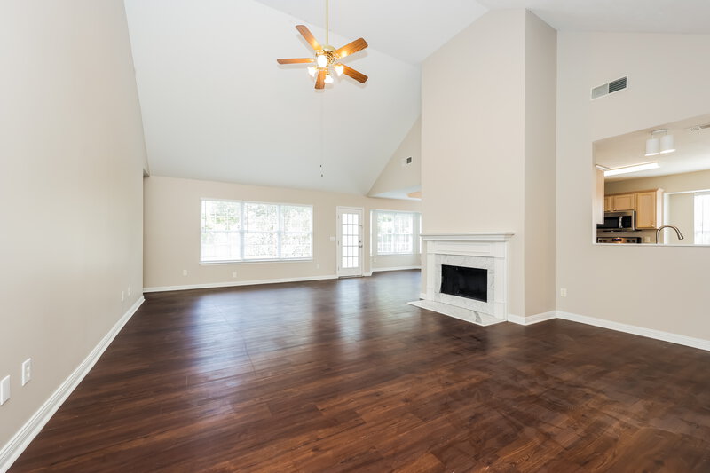 2,290/Mo, 373 Davids Way La Vergne, TN 37086 Living Room View