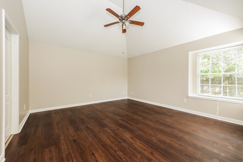 2,290/Mo, 373 Davids Way La Vergne, TN 37086 Main Bedroom View 2