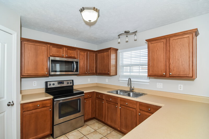 2,005/Mo, 3048 Swilly Ct Murfreesboro, TN 37128 Kitchen View