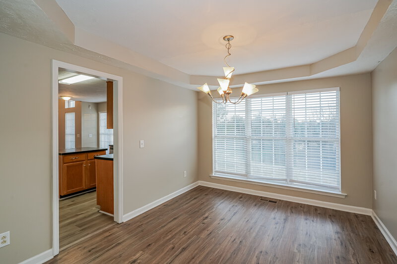 2,320/Mo, 5555 Craftwood Dr Antioch, TN 37013 Dining Room View