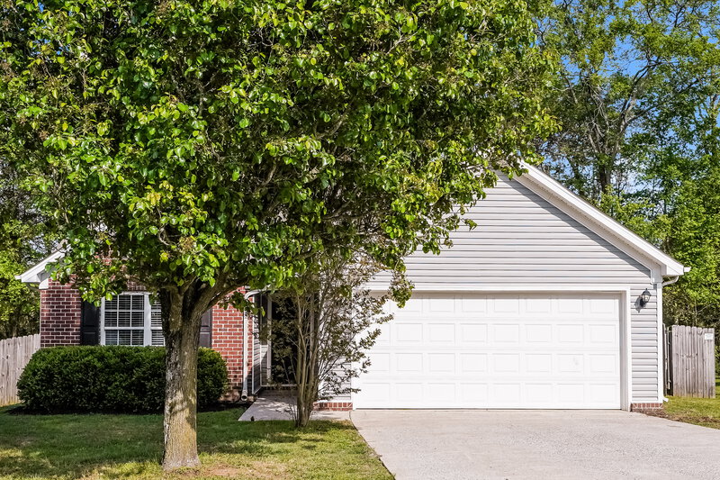 2,275/Mo, 7375 Ole Nottingham Dr Antioch, TN 37013 External View