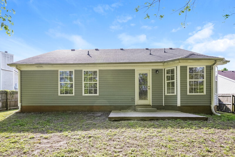 2,275/Mo, 7375 Ole Nottingham Dr Antioch, TN 37013 Rear View
