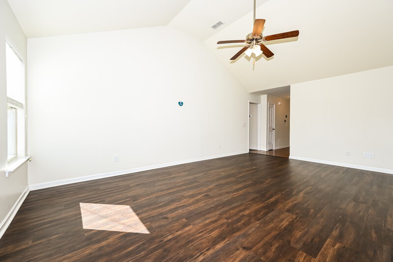 1,890/Mo, 2101 Longhunter Chase Dr Spring Hill, TN 37174 Living Room View 2