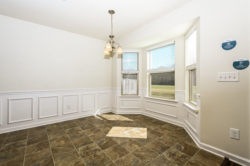 1,890/Mo, 2101 Longhunter Chase Dr Spring Hill, TN 37174 Dining Room View