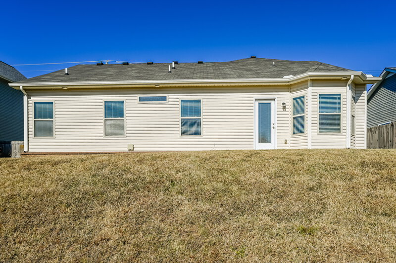 1,890/Mo, 2101 Longhunter Chase Dr Spring Hill, TN 37174 Rear View