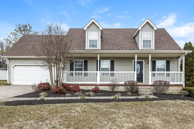 2,360/Mo, 805 Forest Ridge Dr La Vergne, TN 37086 External View