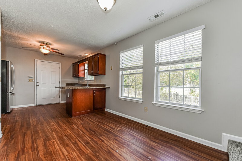 2,130/Mo, 805 Forest Ridge Dr La Vergne, TN 37086 Misc View 3