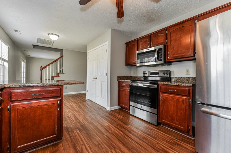 2,130/Mo, 805 Forest Ridge Dr La Vergne, TN 37086 Misc View 4