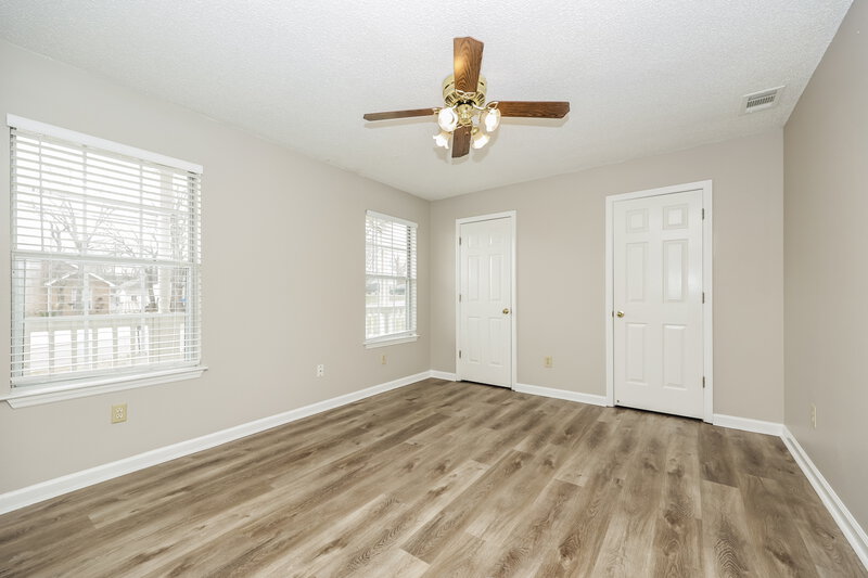 2,360/Mo, 805 Forest Ridge Dr La Vergne, TN 37086 Main Bedroom View