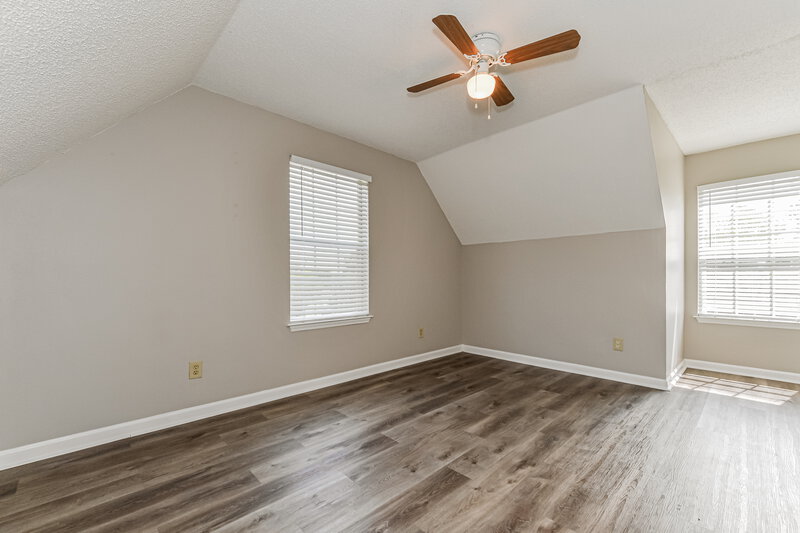 2,130/Mo, 805 Forest Ridge Dr La Vergne, TN 37086 Misc View 11