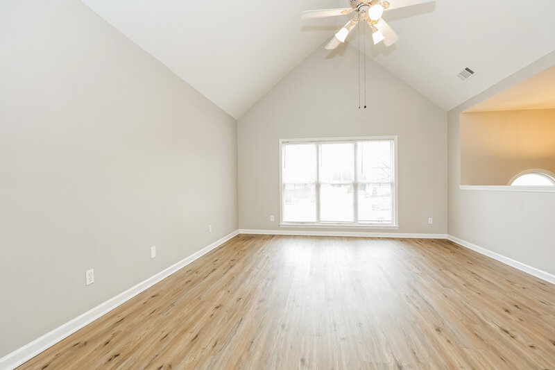 2,625/Mo, 139 Cedar Forest Dr Smyrna, TN 37167 Living Room View