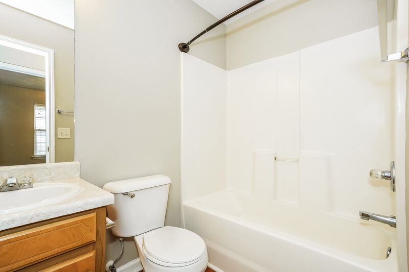 1,905/Mo, 202 Zenith Ct Smyrna, TN 37167 Bathroom View