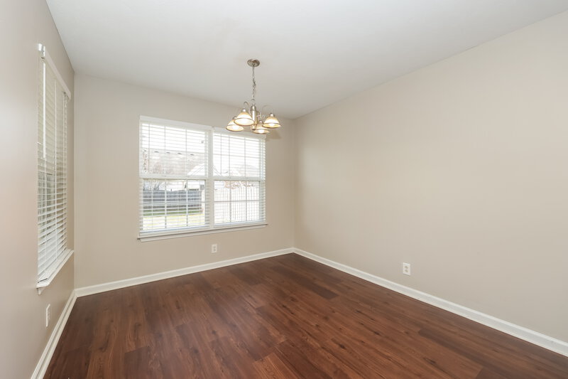 1,880/Mo, 845 Maricopa Dr Murfreesboro, TN 37128 Dining Room View