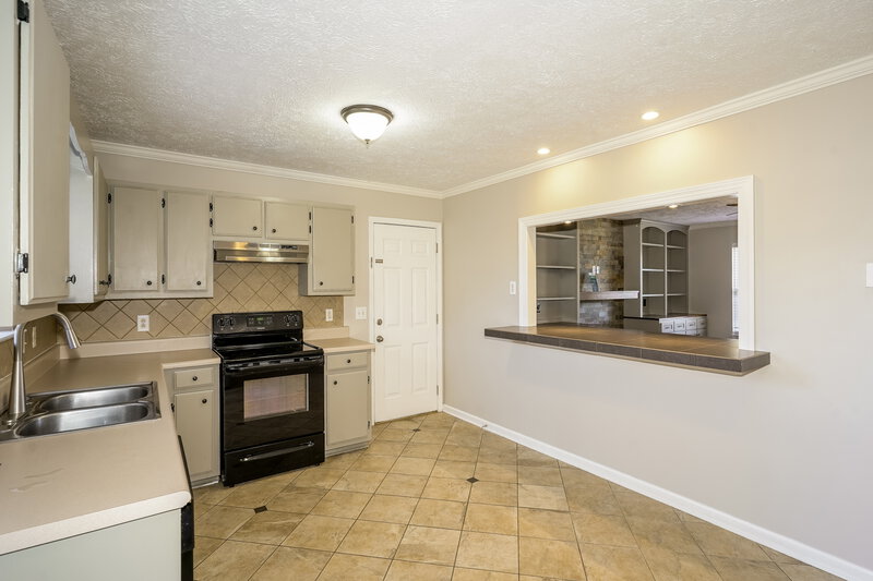 2,410/Mo, 2927 Islington Dr Murfreesboro, TN 37128 Kitchen View 2