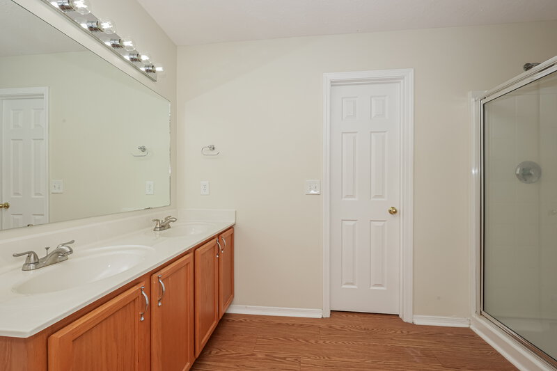 3,130/Mo, 5723 Roxbury Dr Murfreesboro, TN 37128 Main Bathroom View