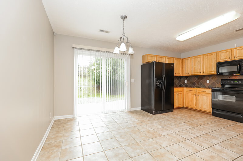 2,220/Mo, 3456 Chandler Cove Way Antioch, TN 37013 Dining Room View 2