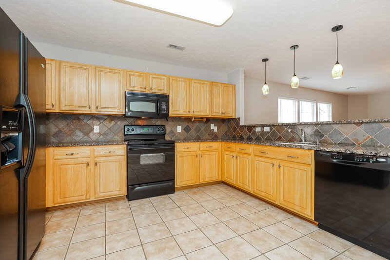 2,220/Mo, 3456 Chandler Cove Way Antioch, TN 37013 Kitchen View