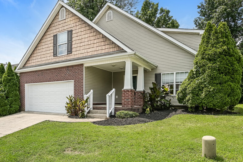 2,370/Mo, 4412 Sandpiper Ln Antioch, TN 37013 Front View