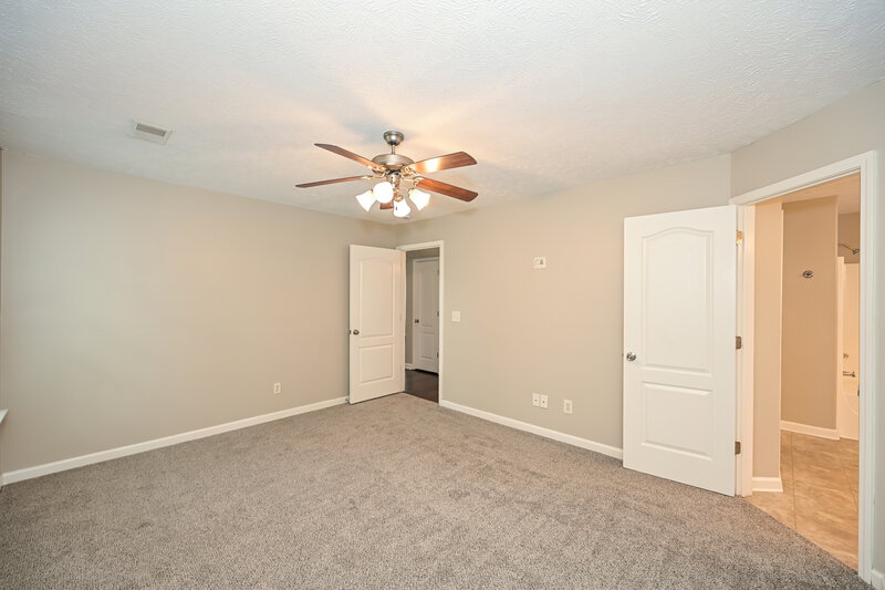 2,370/Mo, 4412 Sandpiper Ln Antioch, TN 37013 Main Bedroom View 2