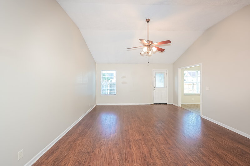2,065/Mo, 3012 Wellington Pl Murfreesboro, TN 37128 Living Room View