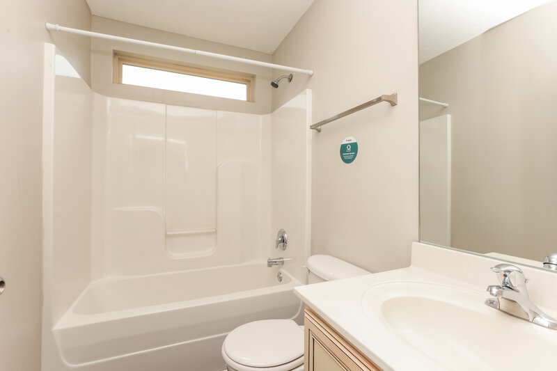 3,050/Mo, 2337 Cason Trl Murfreesboro, TN 37128 Bathroom View 2