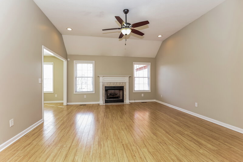 3,130/Mo, 3003 Potts Crossing Smyrna, TN 37167 Living Room View