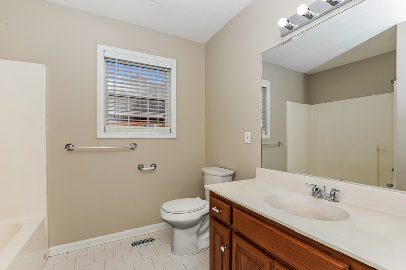 3,130/Mo, 3003 Potts Crossing Smyrna, TN 37167 Bathroom View