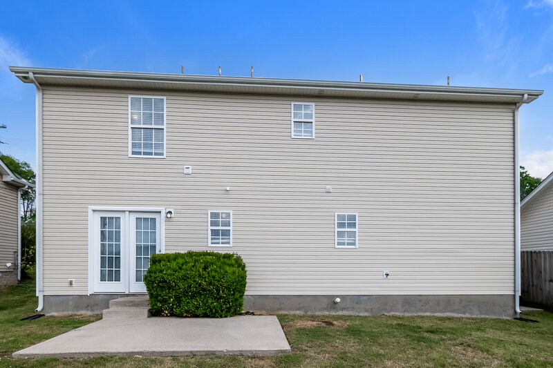 2,200/Mo, 9204 Thomason Trl Antioch, TN 37013 Rear View