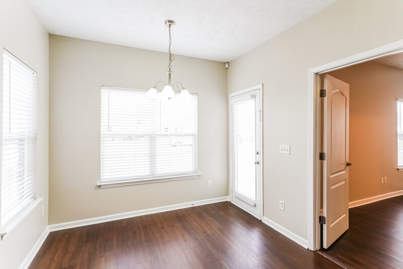 1,835/Mo, 2627 Sewanee Pl Murfreesboro, TN 37128 Dining Room View