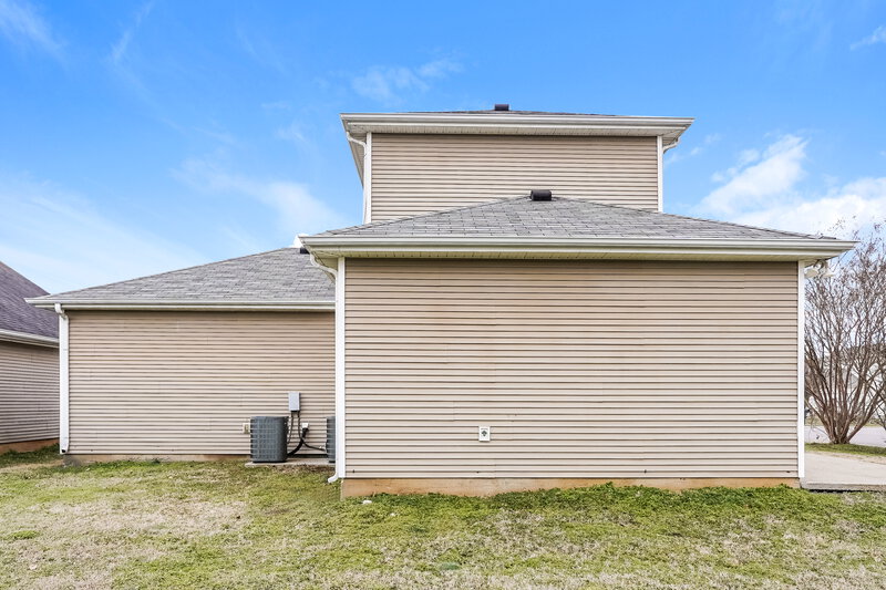 1,835/Mo, 2627 Sewanee Pl Murfreesboro, TN 37128 Rear View