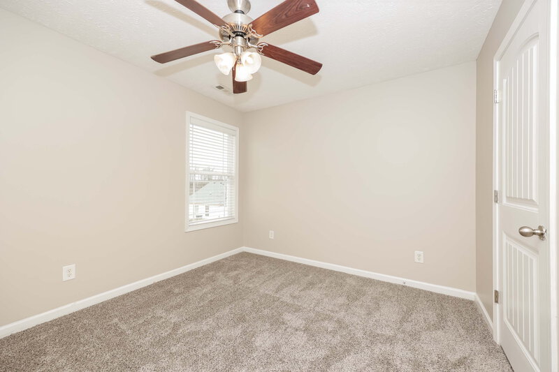 1,950/Mo, 1036 Tammy Sue Ln La Vergne, TN 37086 Bedroom View