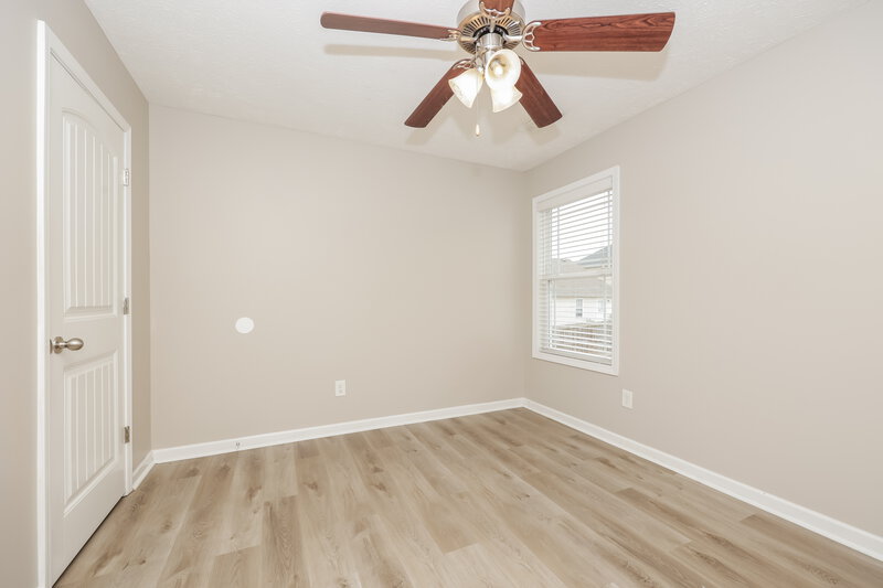 1,950/Mo, 1036 Tammy Sue Ln La Vergne, TN 37086 Bedroom View 2