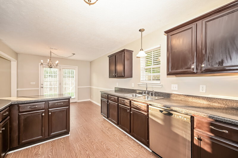 2,235/Mo, 8864 Cressent Glen Ct Antioch, TN 37013 Kitchen View 2