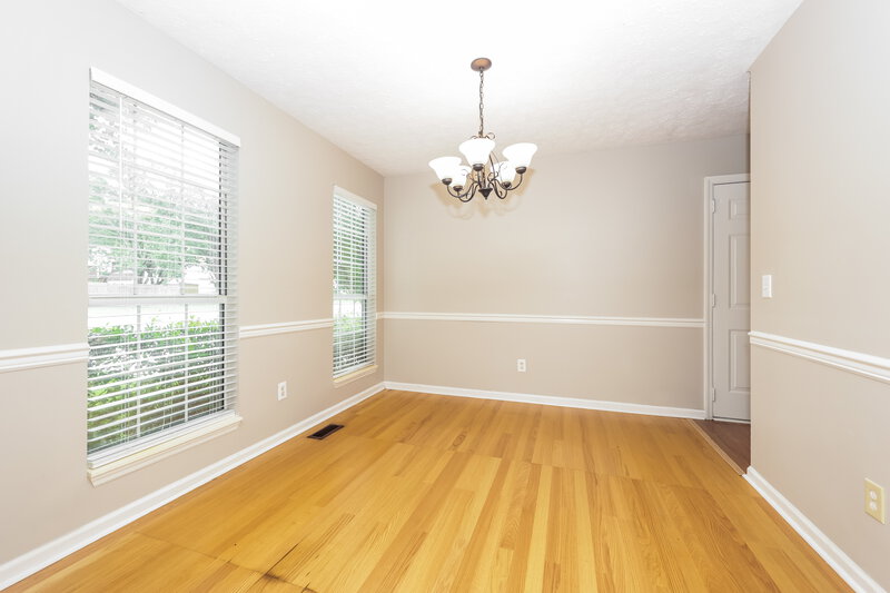 2,870/Mo, 5120 Pebble Creek Dr Antioch, TN 37013 Dining Room View 2