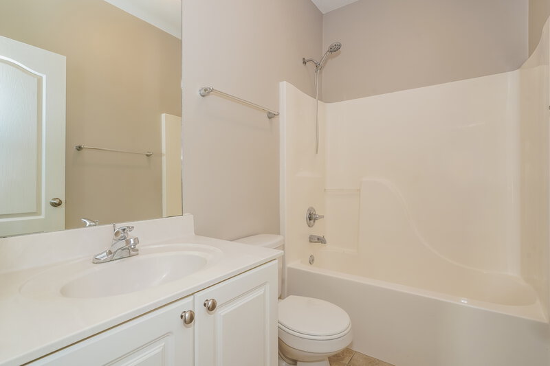 3,430/Mo, 2124 Gold Valley Dr Murfreesboro, TN 37130 Bathroom View