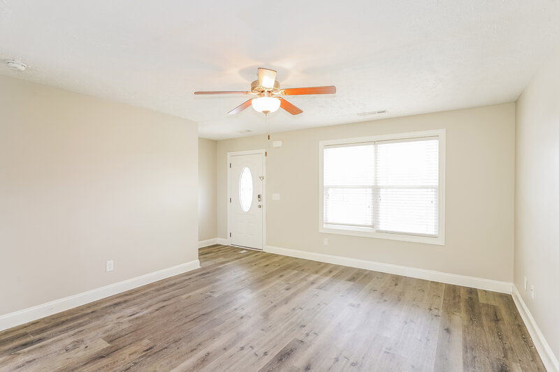 2,150/Mo, 1020 Tammy Sue Ln La Vergne, TN 37086 Misc View 2