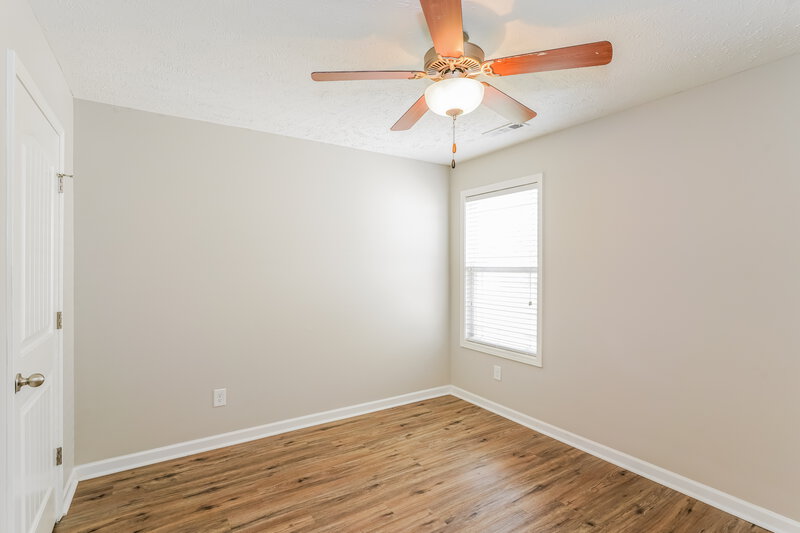 2,165/Mo, 1020 Tammy Sue Ln La Vergne, TN 37086 Bedroom View 3