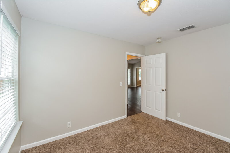 2,610/Mo, 3048 Ace Wintermeyer Dr La Vergne, TN 37086 Bedroom View